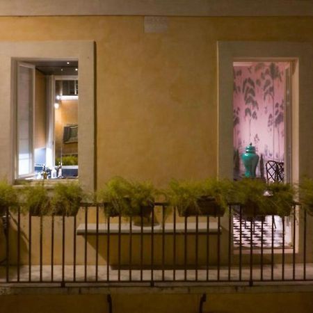 Pantheon Balcony Morgana Suite Roma Esterno foto